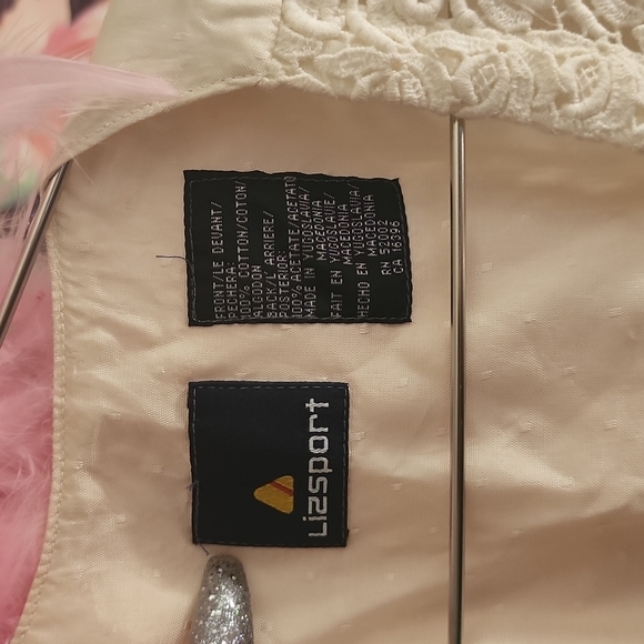 Liz Sport Vest - Picture 4 of 5